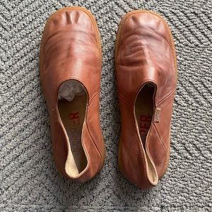 Men’s Camper Shoes Size 10